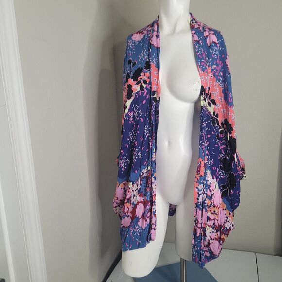 Victoria's Secret XS cardigan kimono floral patchwork sleeveless open front - Picture 8 of 10